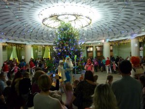 Областной Совет профсоюзов организовал  новогоднюю елку для детей работников ВЗБТ