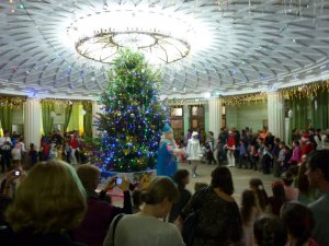 Областной Совет профсоюзов организовал  новогоднюю елку для детей работников ВЗБТ