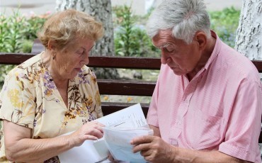 Пенсии у работающих пенсионеров увеличатся с августа