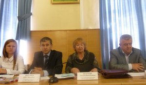 Волгоградские профсоюзы провели круглый стол  «Обеспечение работающих спецодеждой, спецобувью, другими средствами индивидуальной защиты»