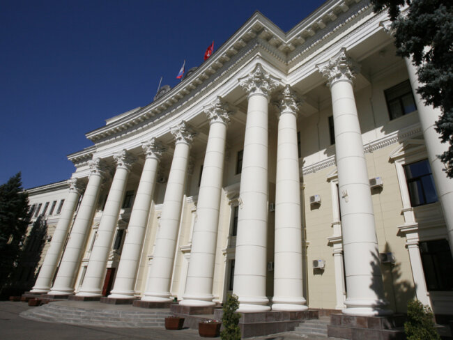 В Волгоградской области дополнят список запрещенных для митингов и шествий мест