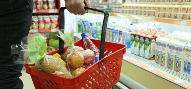Профсоюзы предлагают рассчитывать прожиточный минимум на основе потребительской корзины