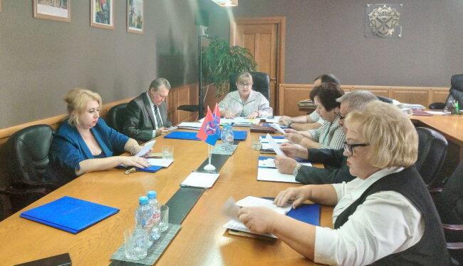 Волгоградские профсоюзы объявили о подготовке к акции "За достойный труд"