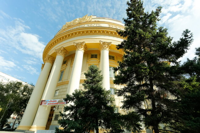Президиум облсовпрофа подвёл итоги Первомая и наметил курс на XIV съезд ФНПР